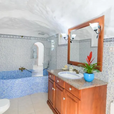 Villa Cuevas El Mirador By Ruralidays *